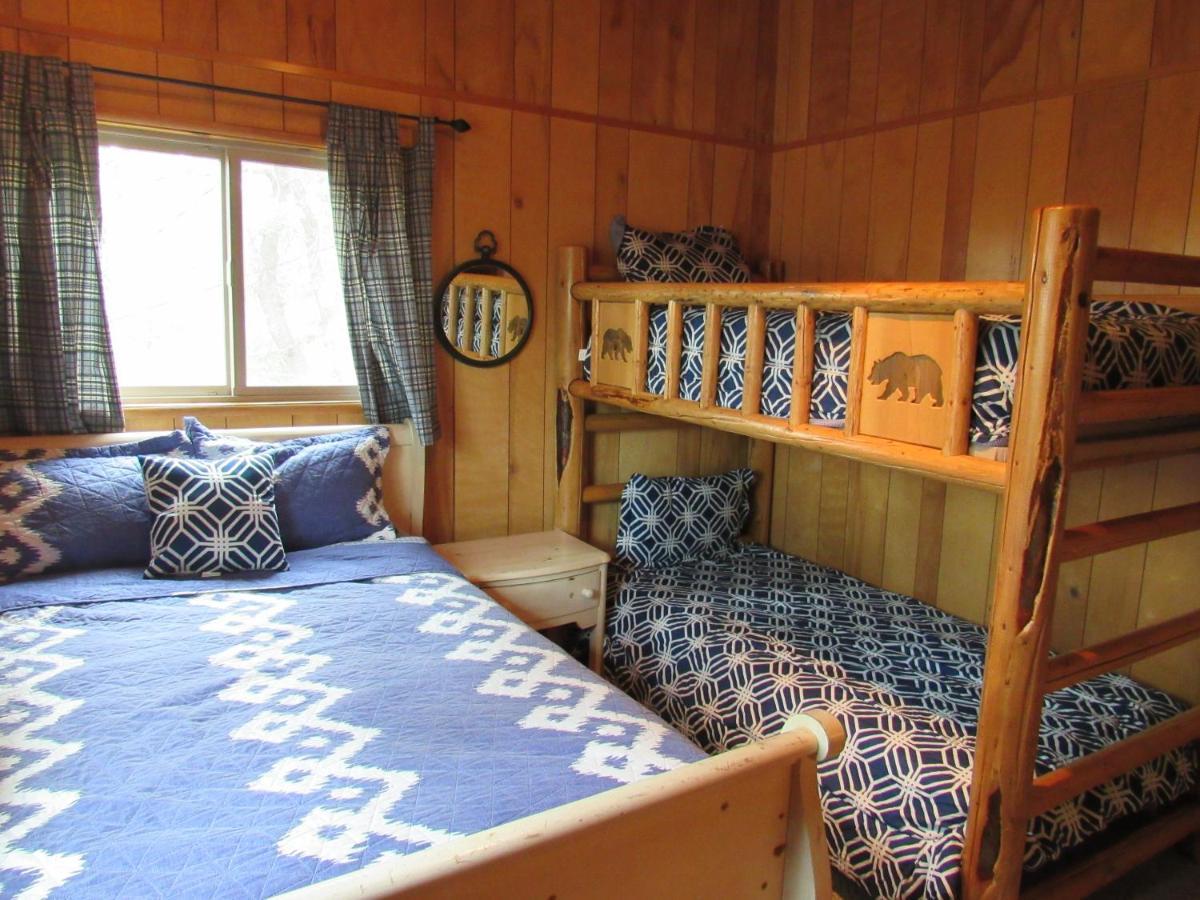 Hillside Hideaway -View Of Ski Slope From Charming Deck บิ๊กแบร์เลค ภายนอก รูปภาพ
